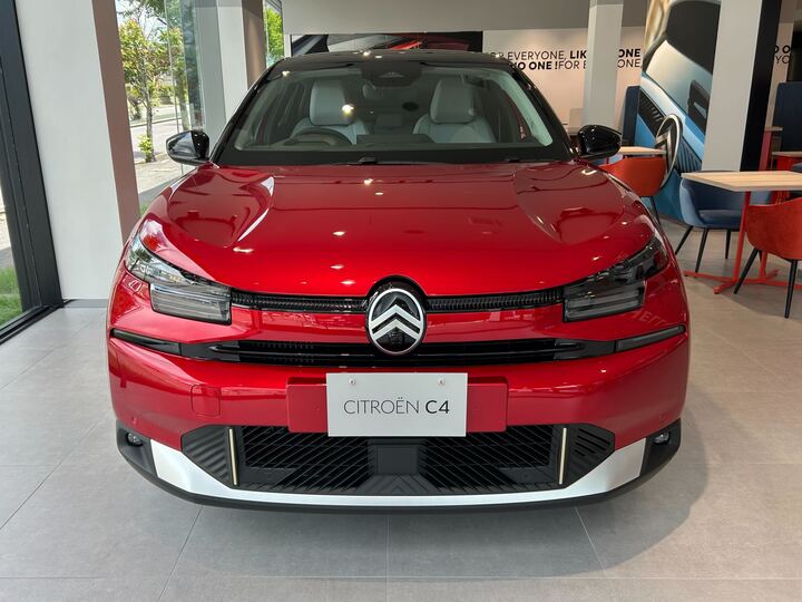 ‼ イチオシモデル　NEW C4 ‼